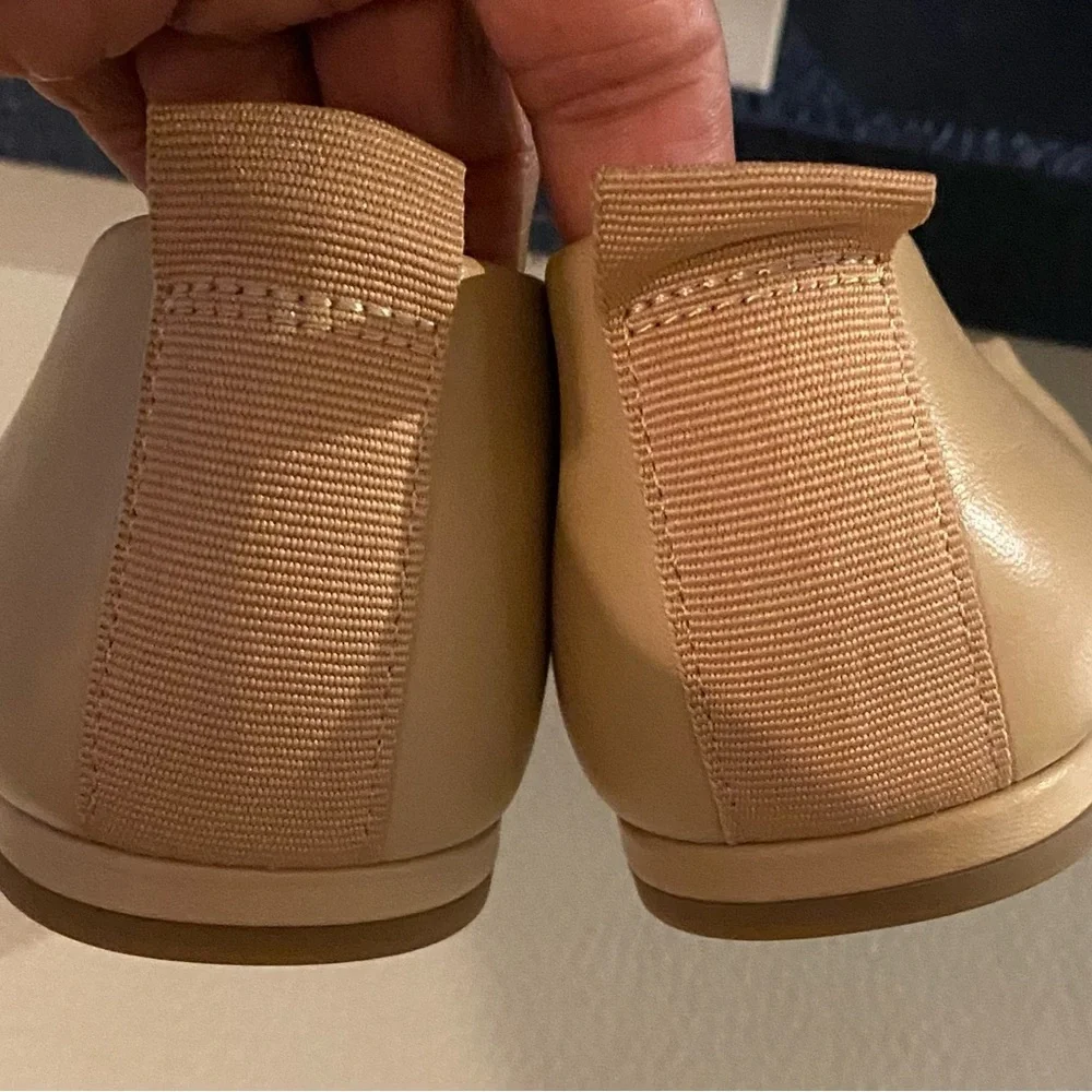 Franco Sarto Cream Flats - Picture 6 of 6